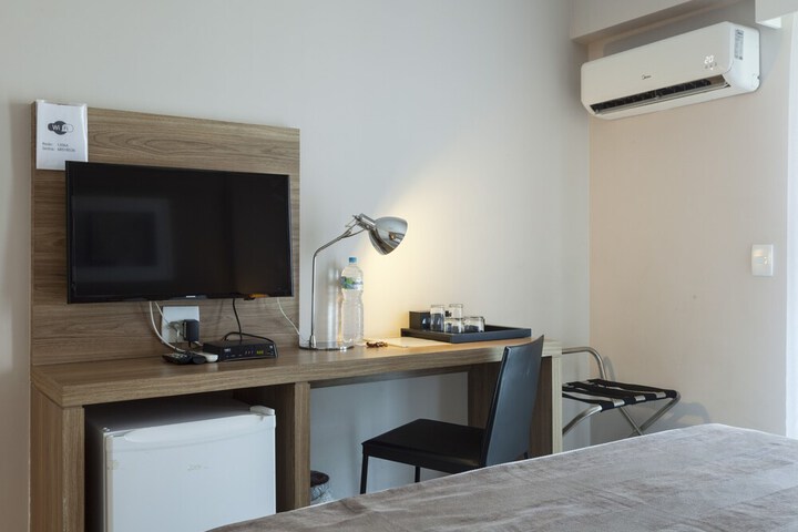 Room 15 of 41