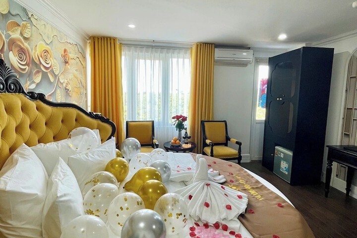 Room 14 of 113