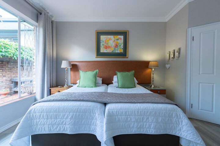 Room 14 of 23