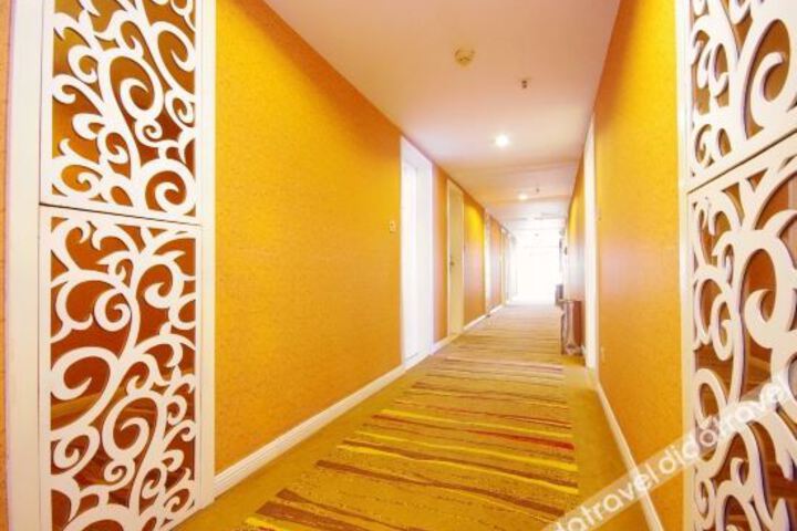 Hotel Interior 12 of 22