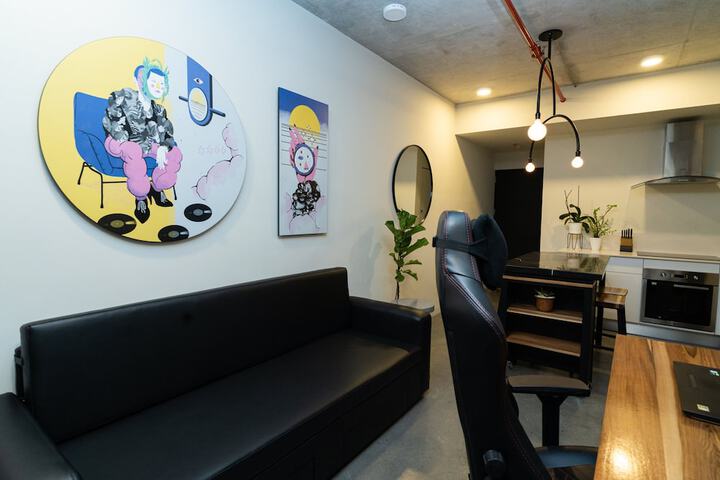 Room 15 of 19