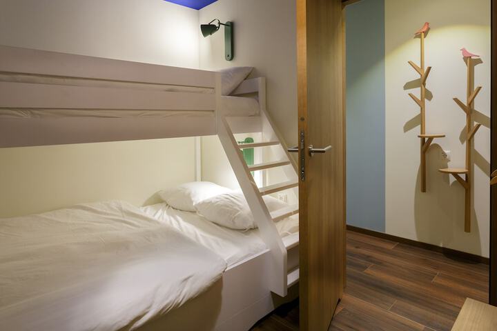 Room 41 of 131