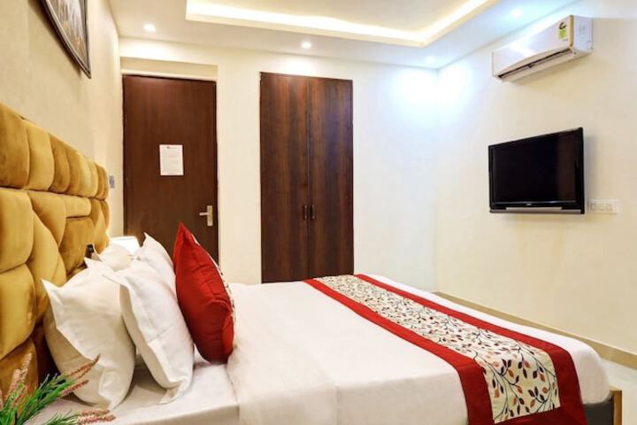 Room 29 of 43