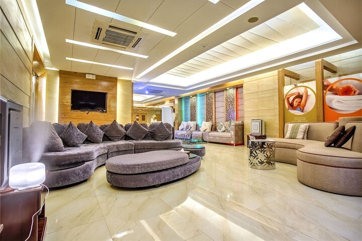 Hotel Interior 4 of 58