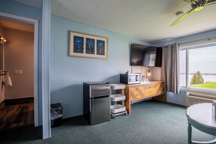 Room 46 of 101