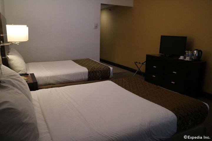 Room 14 of 79