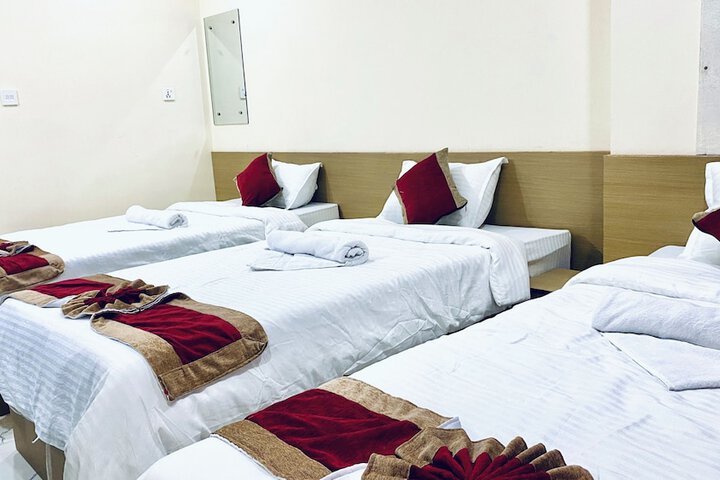 Room 34 of 53