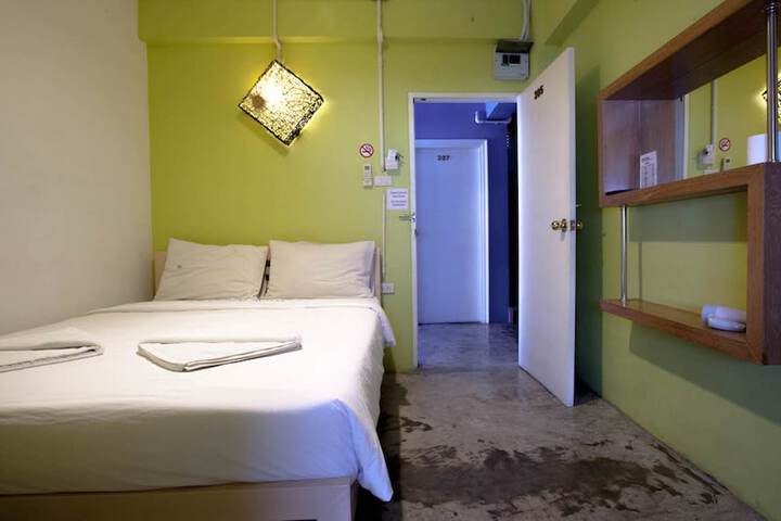 Room 7 of 54