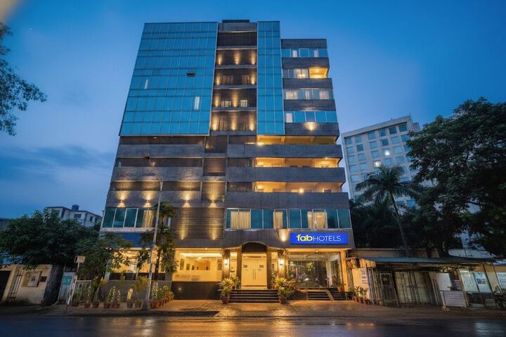 Fabhotel Azure