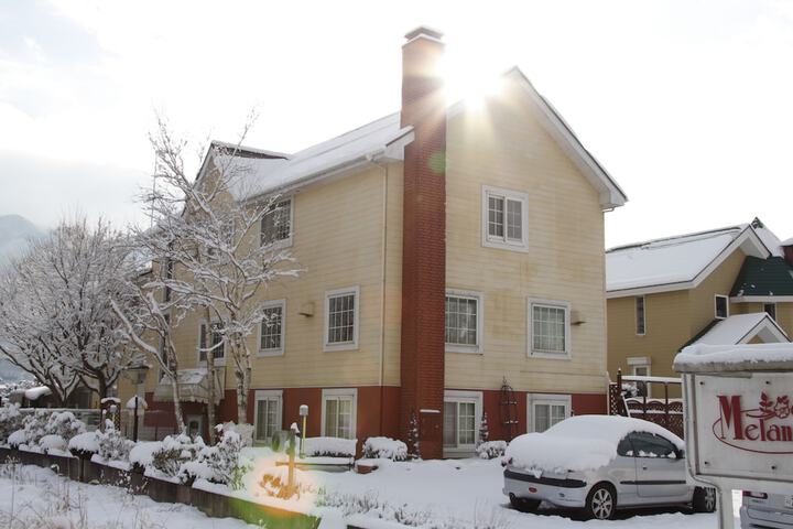 Hero Image 1 of 21