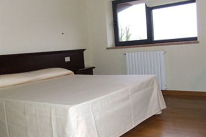 Room 20 of 40