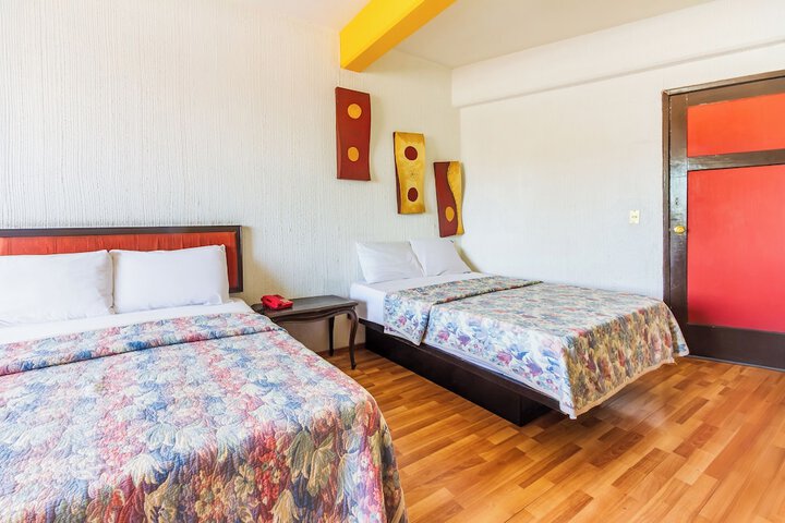 Room 20 of 39