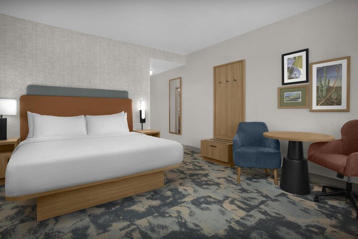 Room 6 of 52