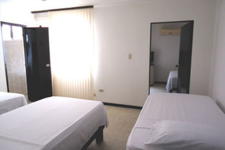 Room 6 of 23