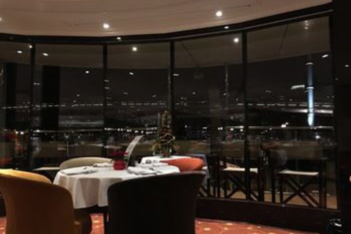Dining 17 of 80