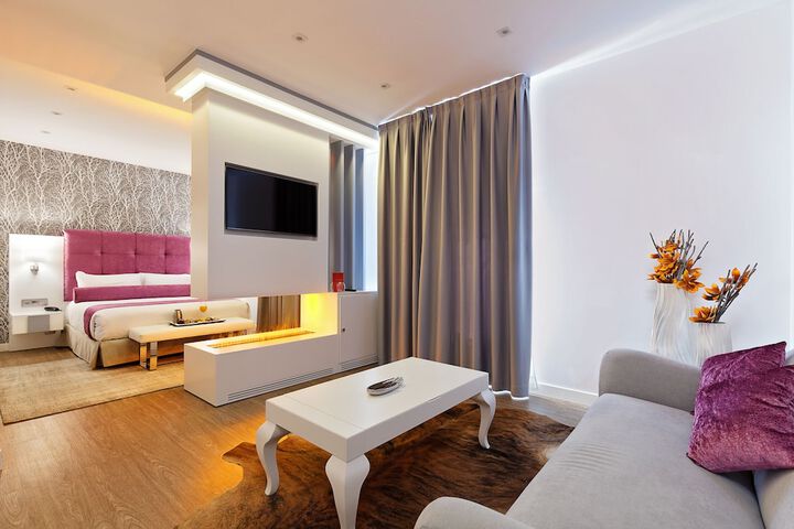 Room 20 of 83
