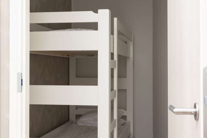 Room 27 of 101