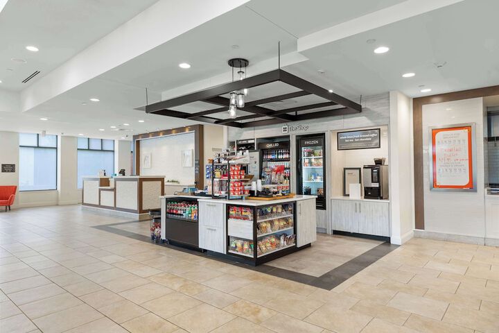 Snack bar