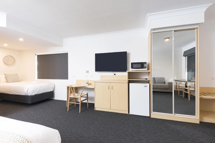 Room 5 of 21