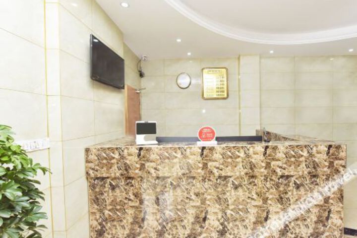 Hotel Interior 10 of 26