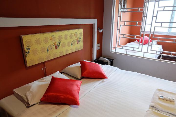 Room 21 of 130