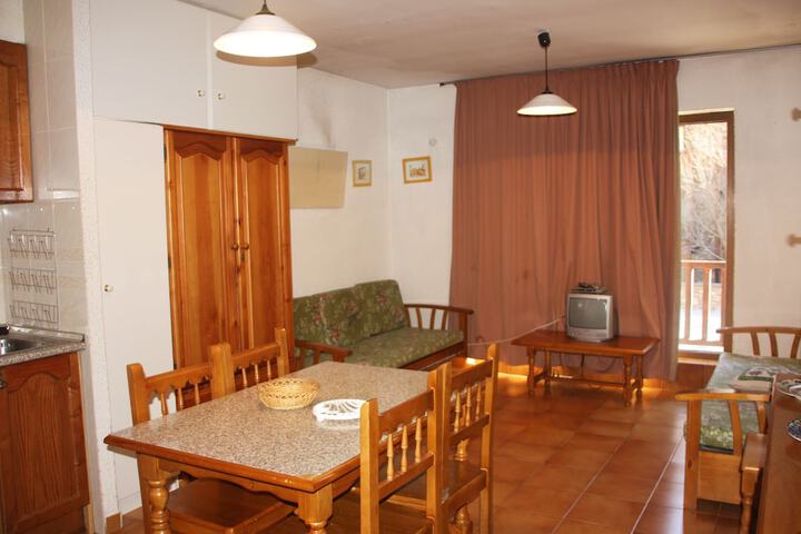 Room 15 of 27