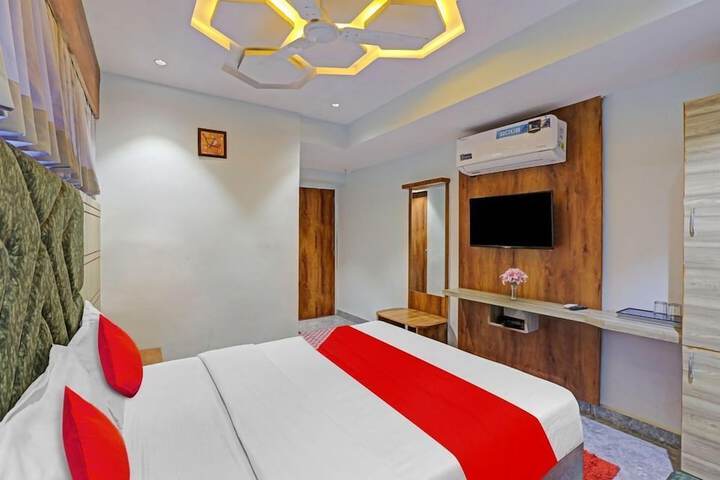 Room 7 of 17