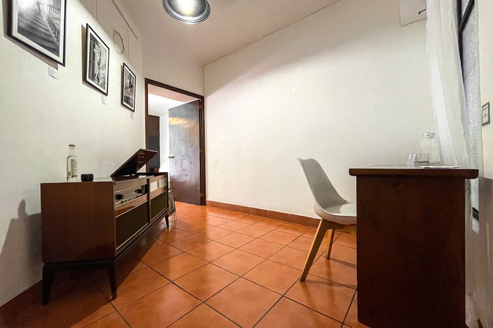 Room 15 of 41