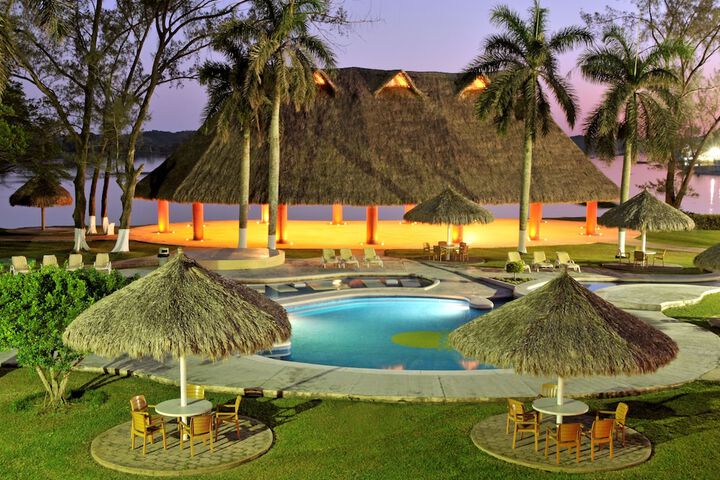 Pools & Facilities