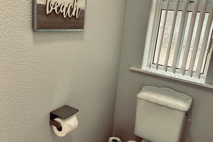 Room 69 of 95