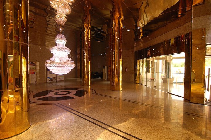 Hotel Interior 76 of 99