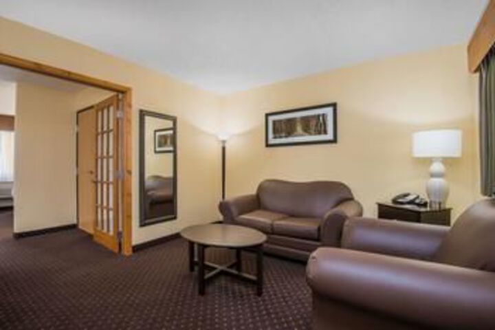 Room 22 of 50
