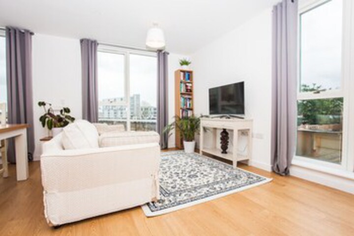 Room 9 of 20