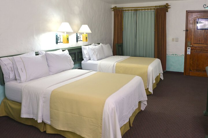 Room 2 of 61