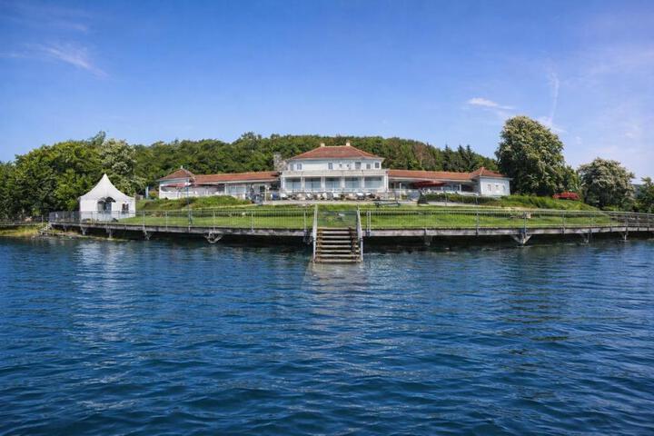 Strandhaus Edersee - Kaminzimmer Seeblick, Badestrand, Seeterrasse