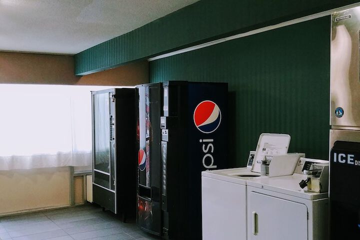 Room 16 of 21
