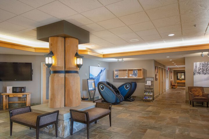 Lobby Entry