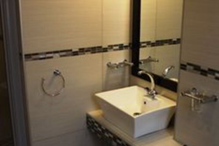 Room 10 of 53
