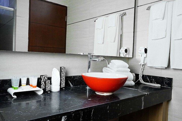 Clean Restrooms