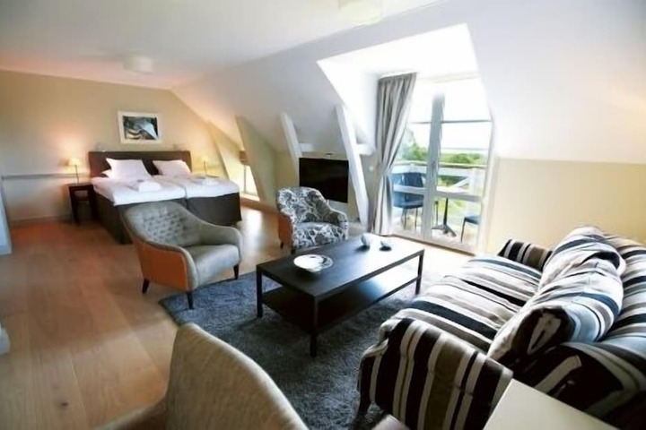 Room 21 of 45