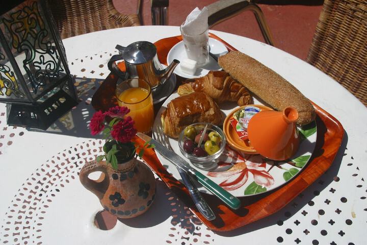 Breakfast/Coffee Service 40 of 78