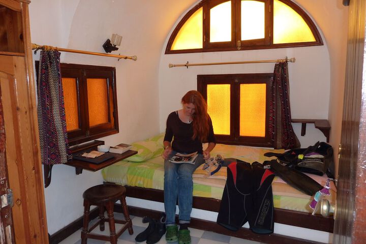 Room 6 of 46