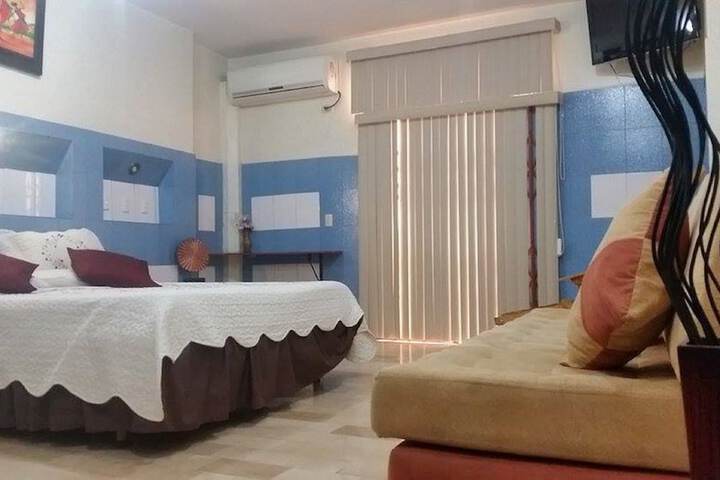 Room 6 of 23