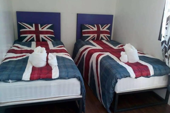 Room 12 of 15