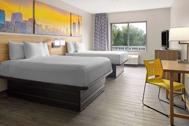 1 King Bed Suite (24 of 33)