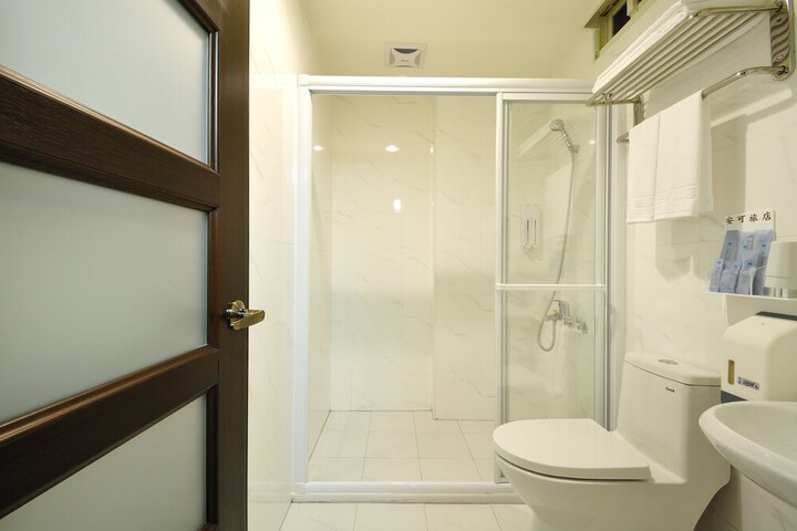 Clean Restrooms