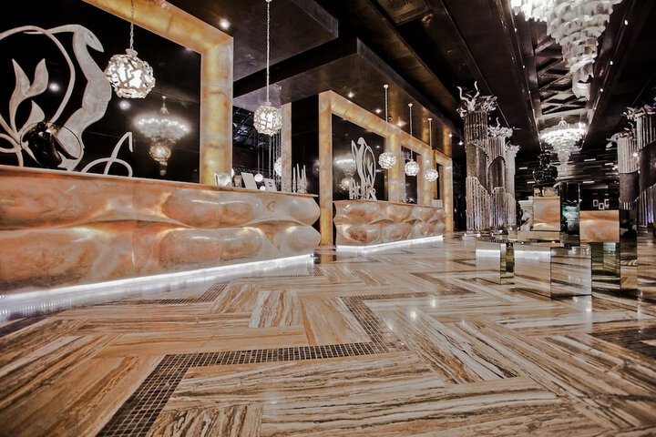 Hotel Interior 4 of 116