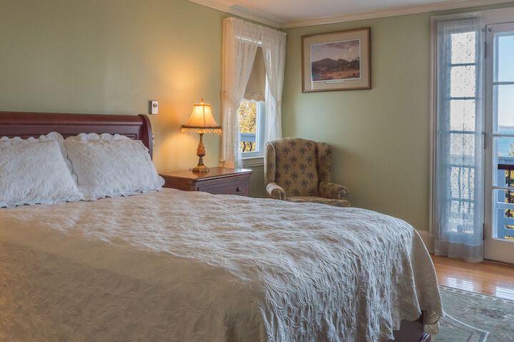 Room 5 of 31