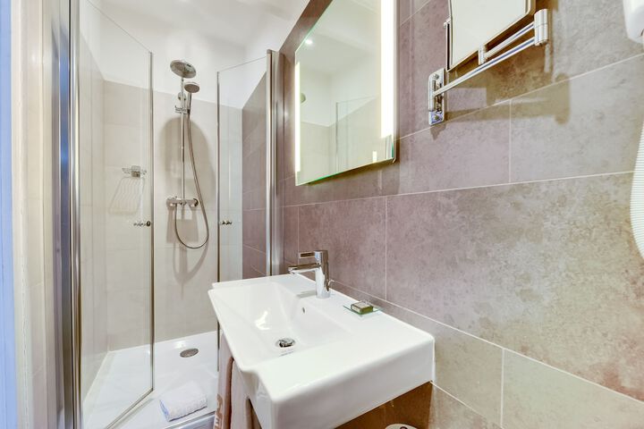 Bath Photo