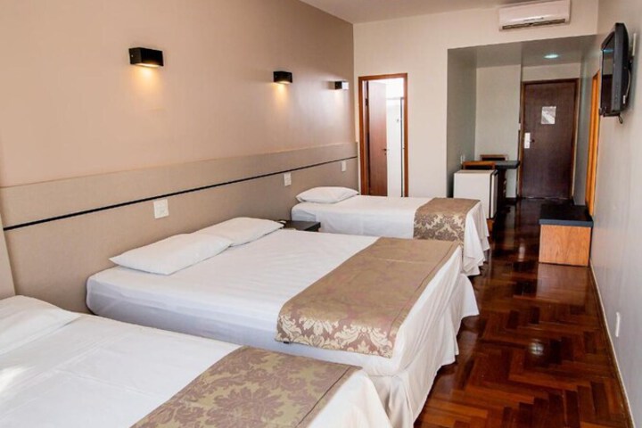 Room 26 of 47
